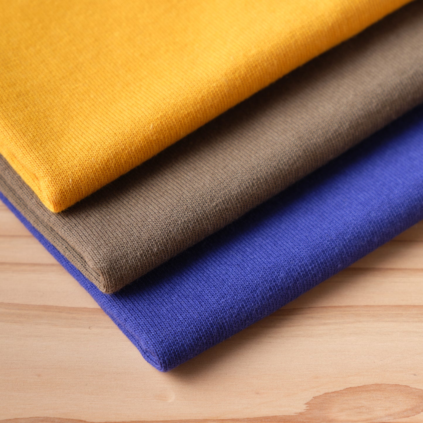 POCKET TEE 25SS SEASONAL COLOR