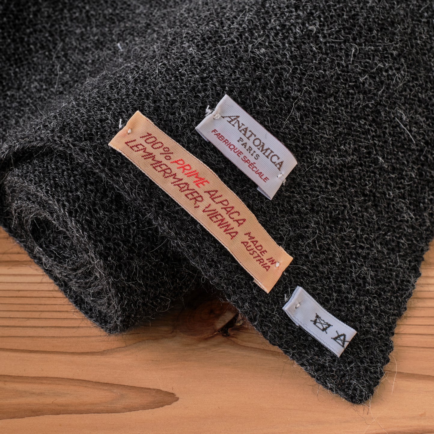 【NAGOYA LIMITED COLOR】FANNI LEMMERMAYER 2PLY SCARF CHARCOAL