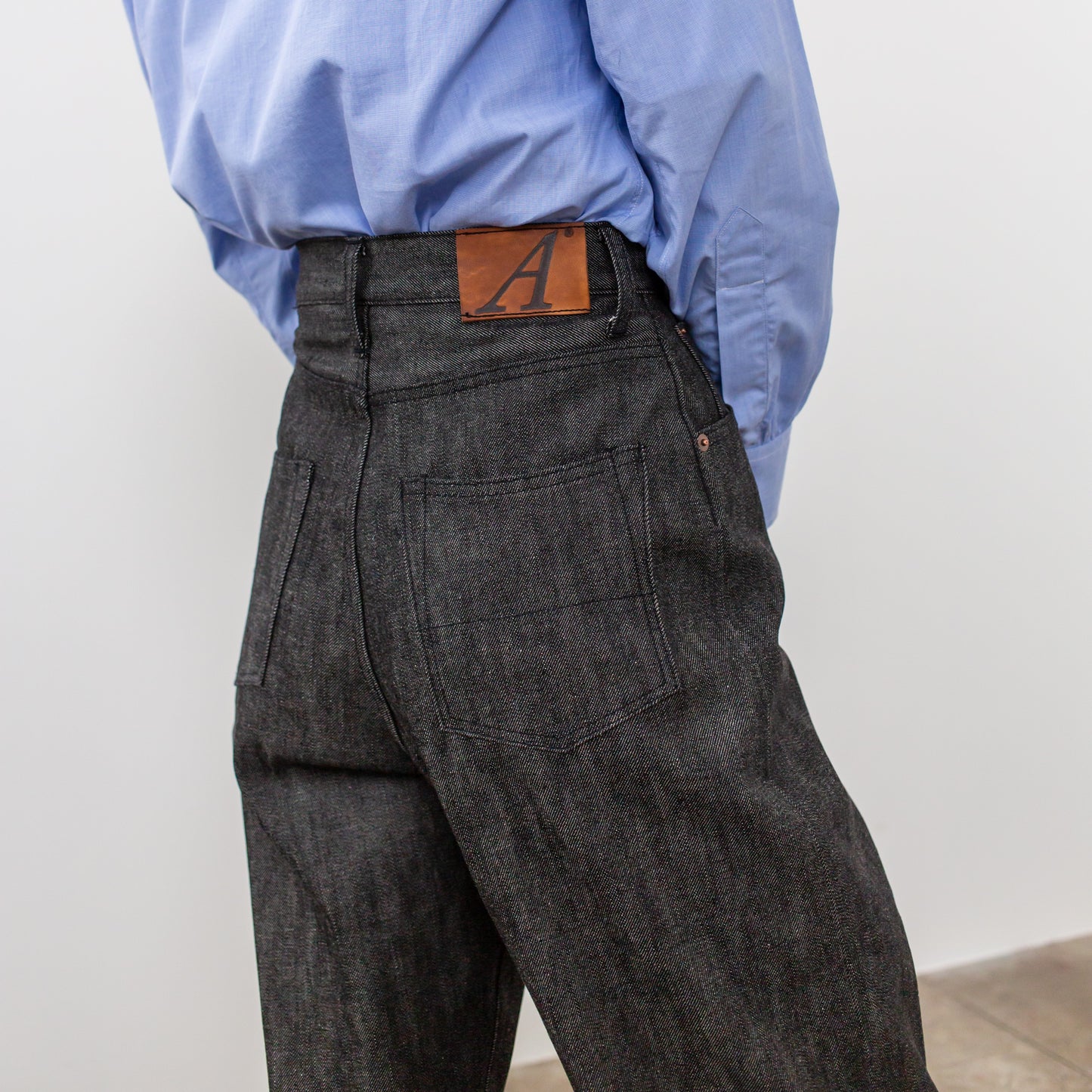 618 MARILYN DENIM BLACK ONE WASH