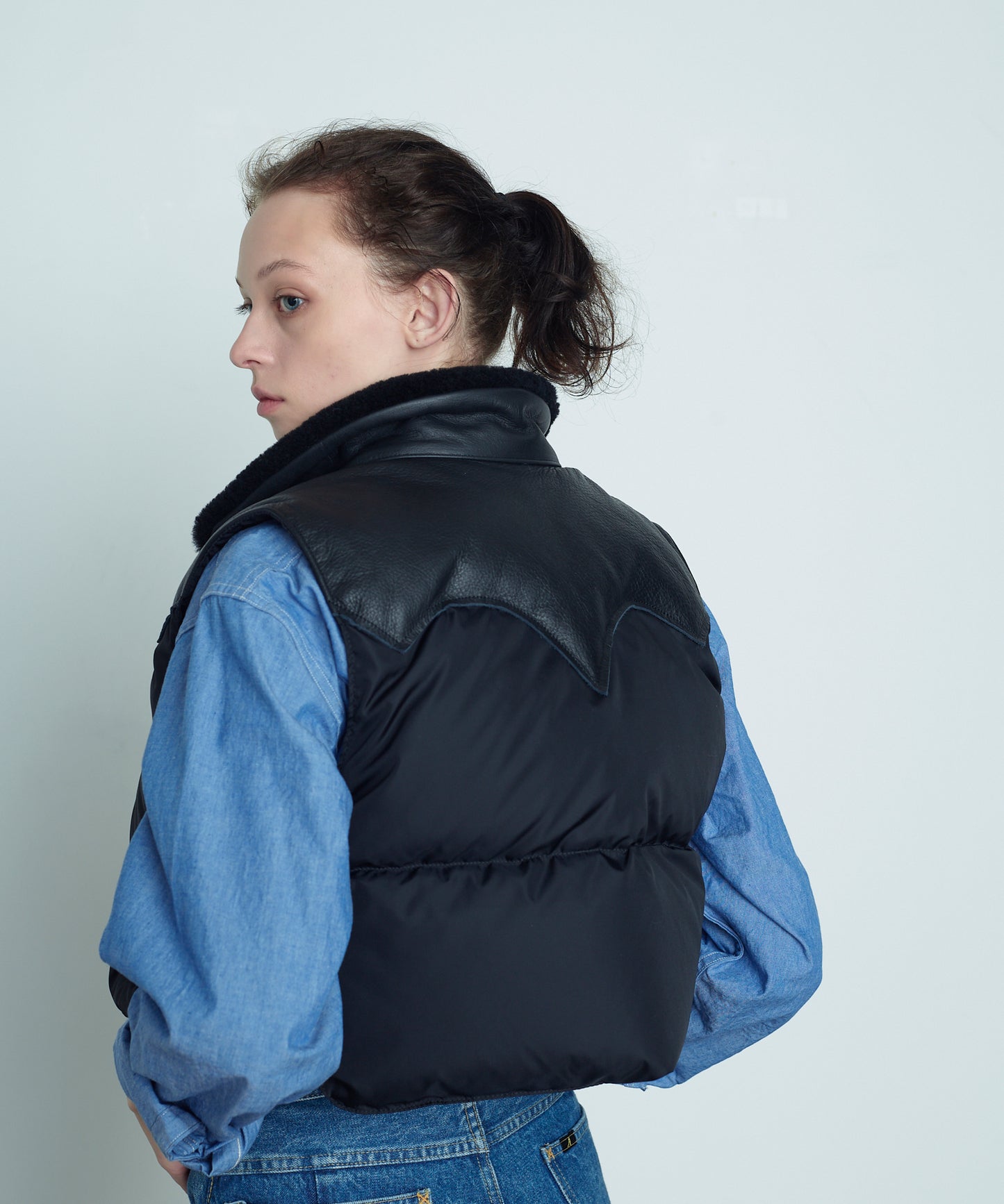 RMFC ANNELLE VEST BLACK