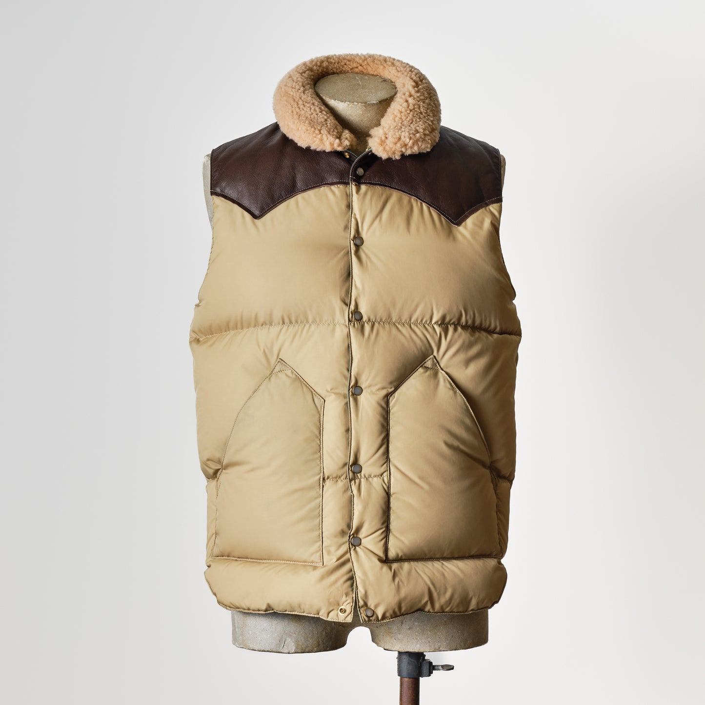 【50th ANNIVERSARY MODEL】RMFC CHRISTY VEST TAN