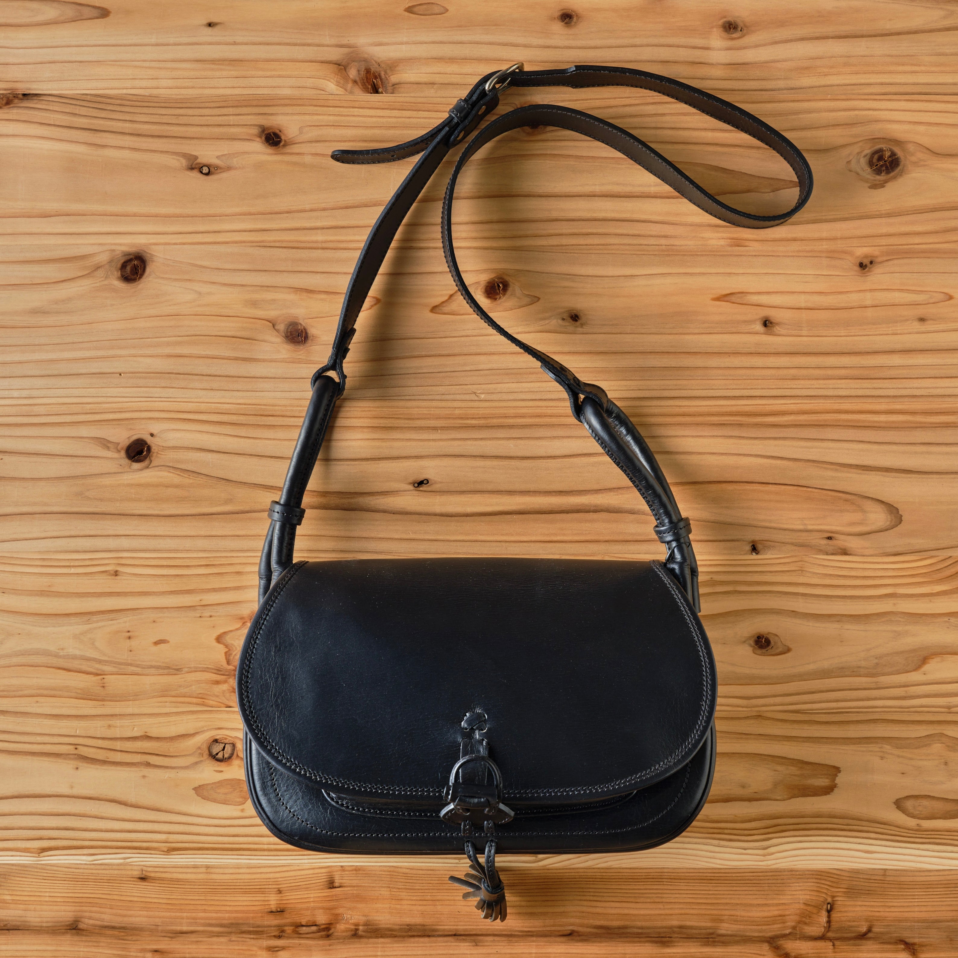 ANDALUSIA LISO BAG BLACK – ANATOMICA NAGOYA