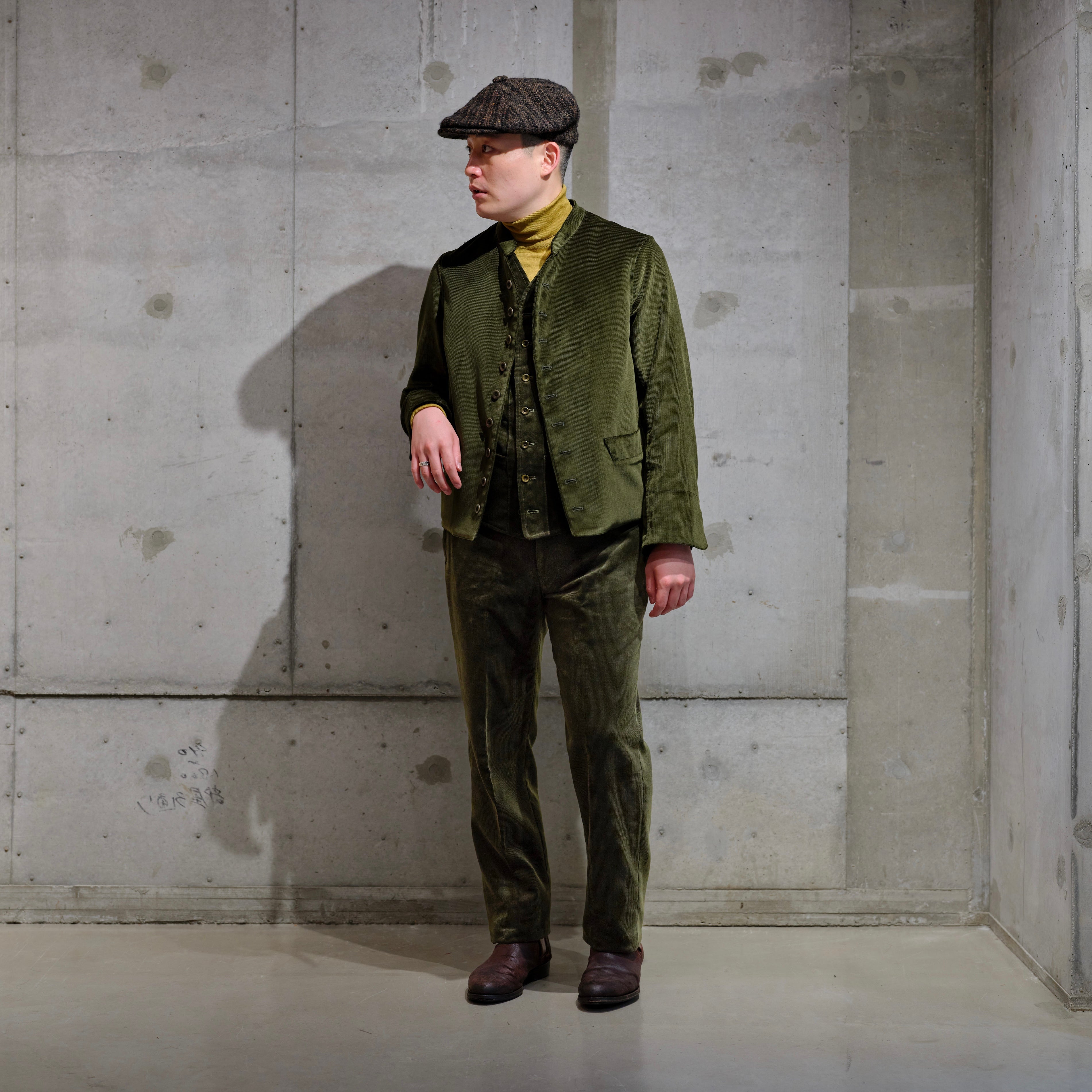 DOLMAN BABY CORDUROY OLIVE – ANATOMICA NAGOYA