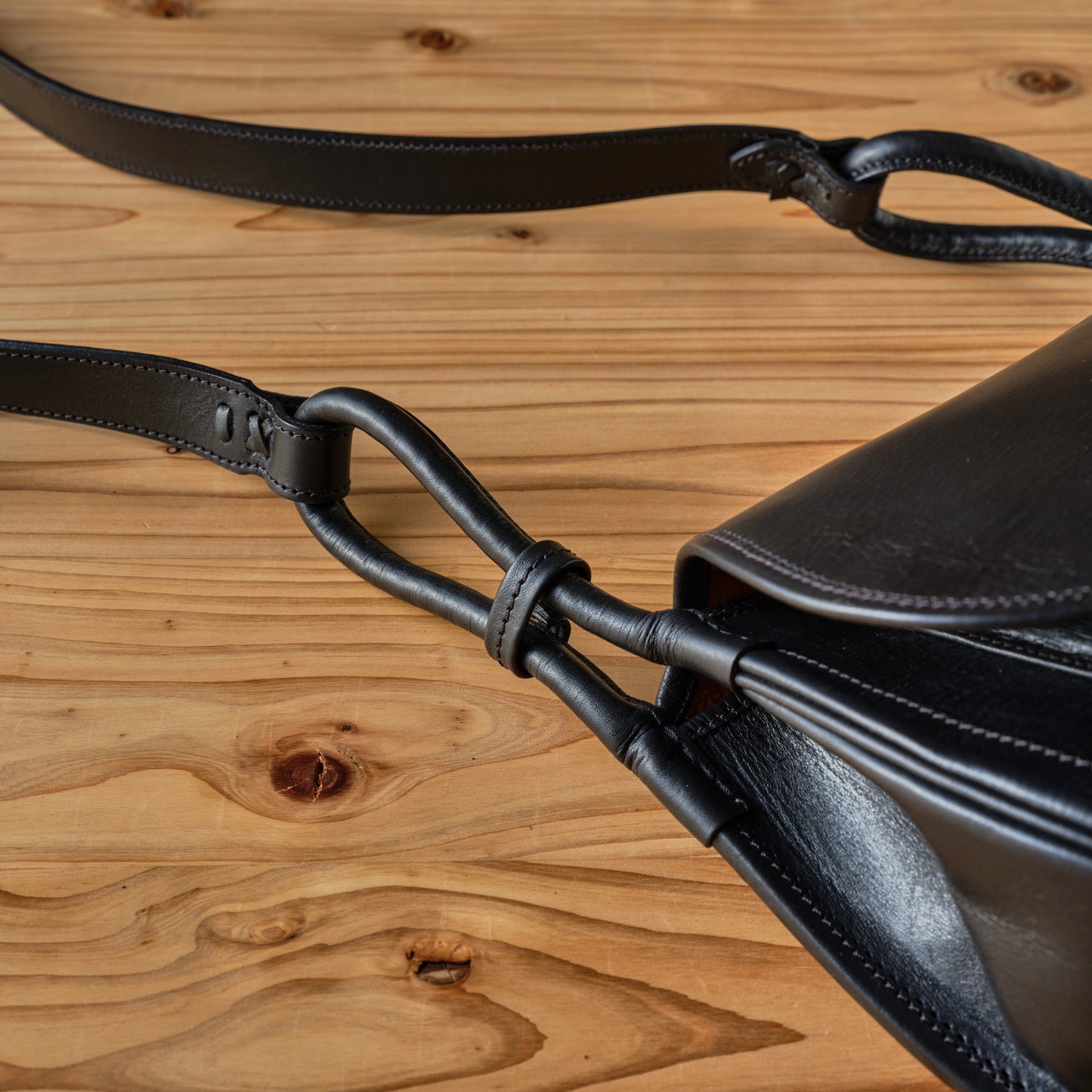 ANDALUSIA LISO BAG BLACK