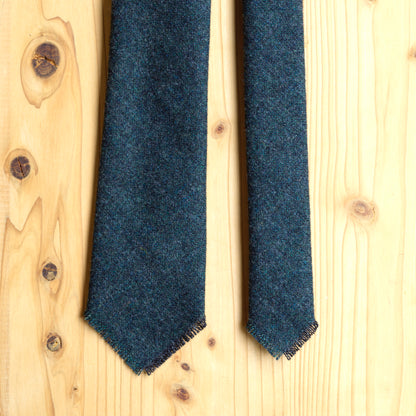 HAND FRINGED TIE WOOL TWEED
