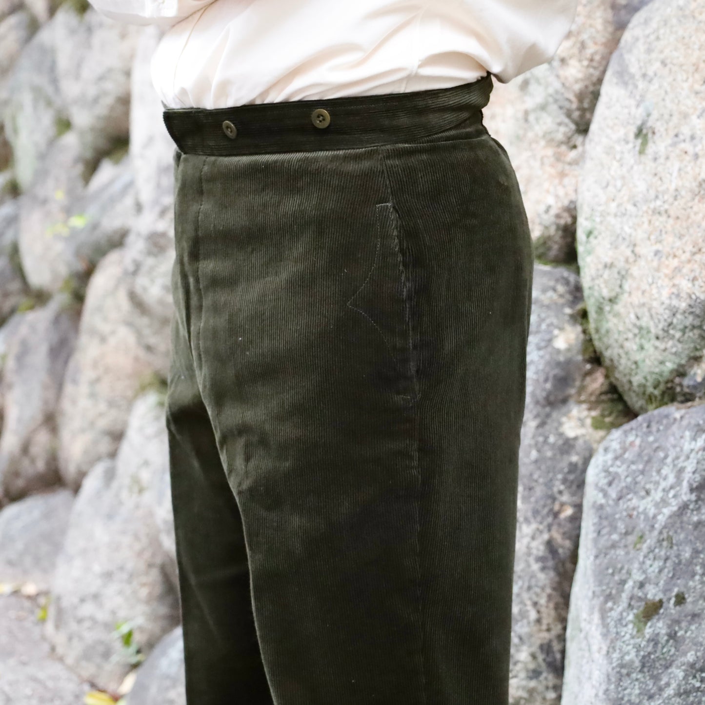 TENNIS BABY CORDUROY OLIVE