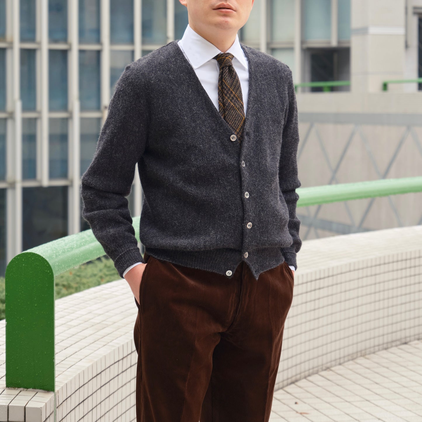 【NAGOYA LIMITED COLOR】 FANNI LEMMERMAYER  2PLY CARDIGAN CHARCOAL