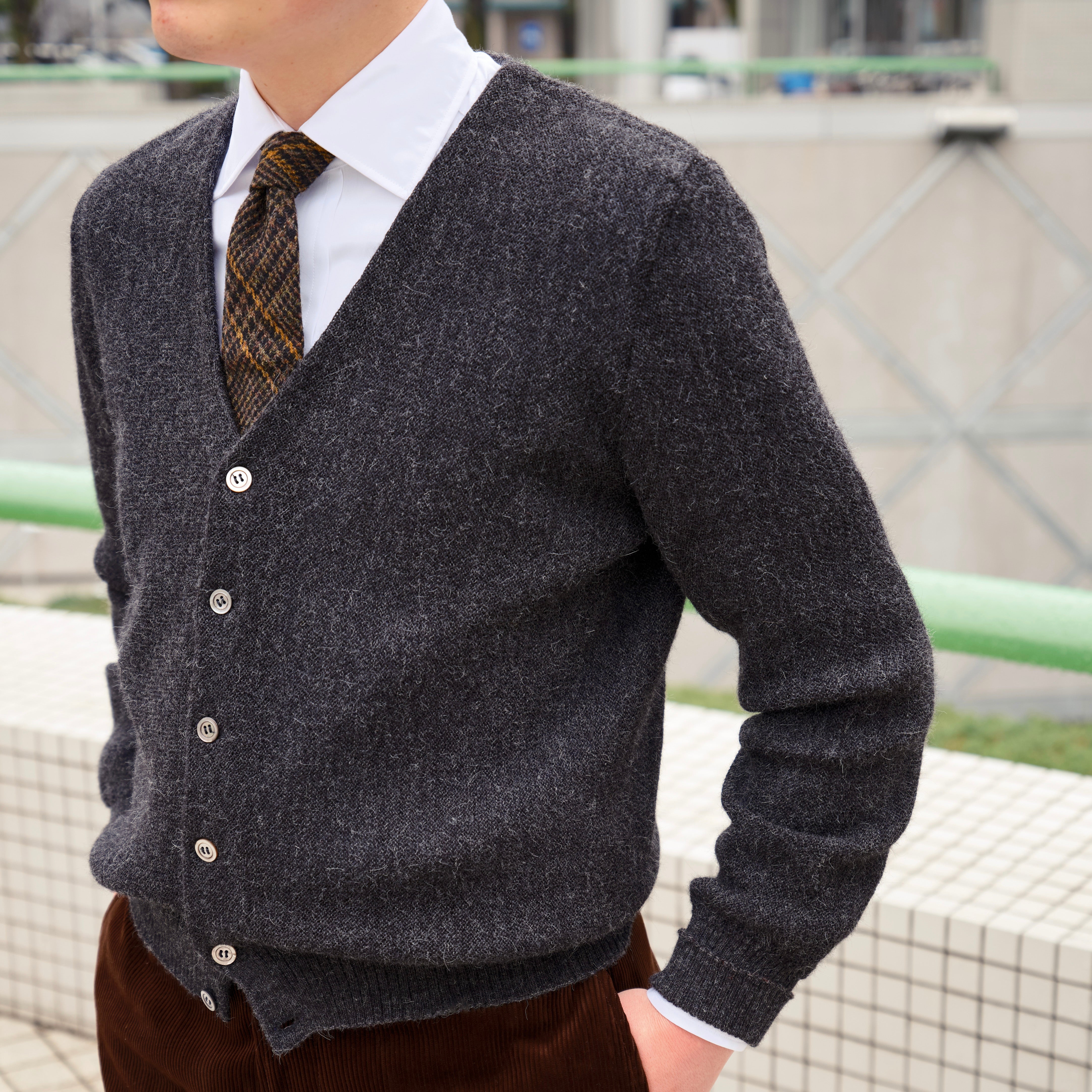 NAGOYA LIMITED COLOR】 FANNI LEMMERMAYER 2PLY CARDIGAN CHARCOAL