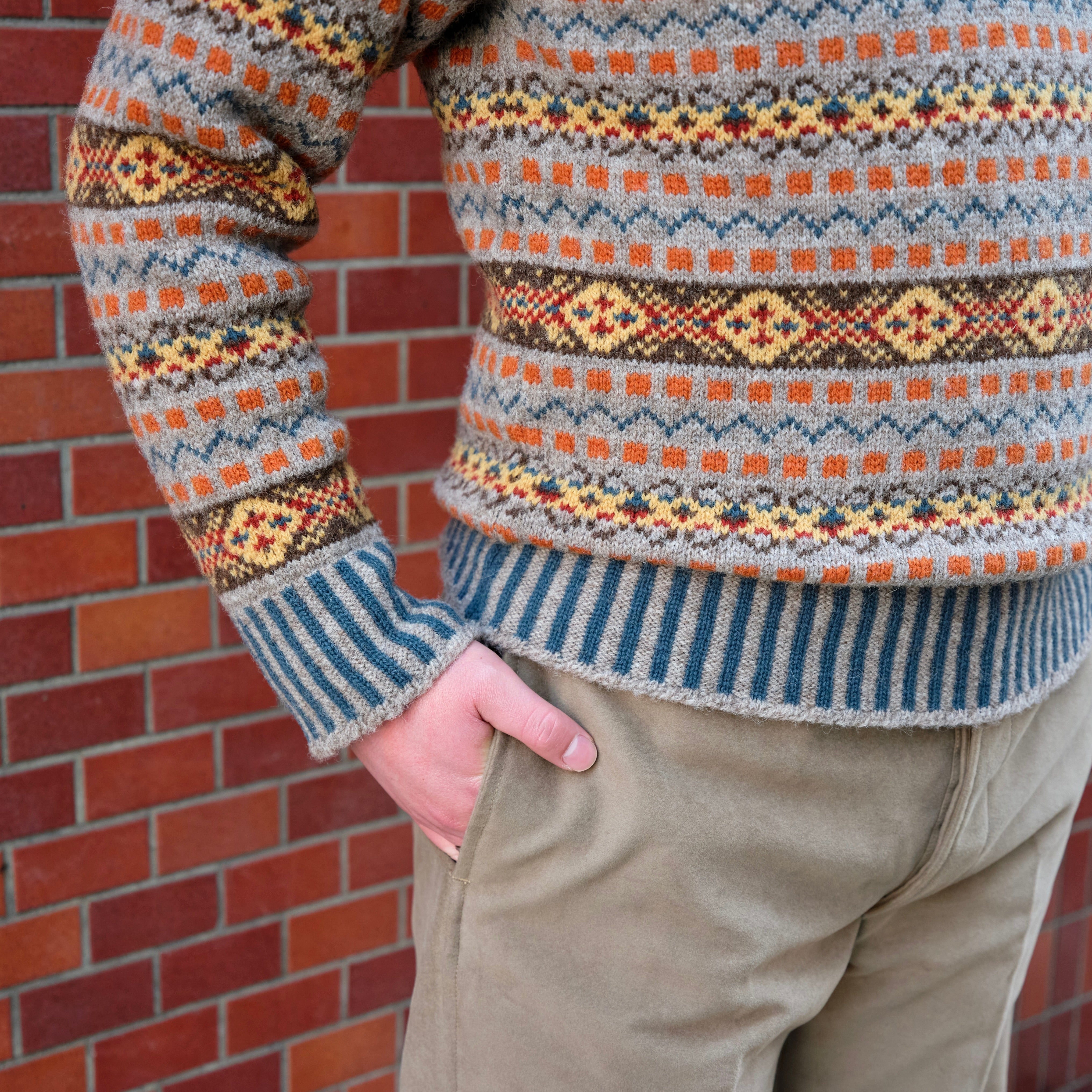 V-NECK FAIR ISLE SWEATER YOUNG PRINCE OF WALES – ANATOMICA NAGOYA