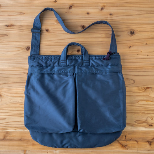 U.S.A.F. HELMET BAG NAVY MEDIUM