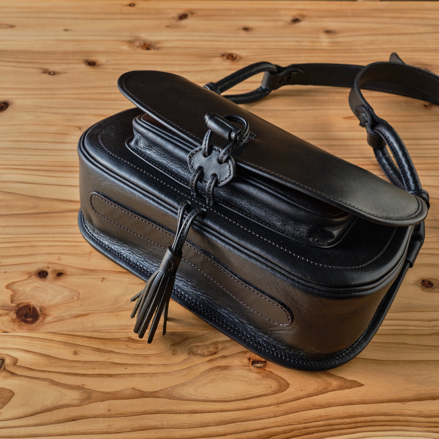 ANDALUSIA LISO BAG BLACK