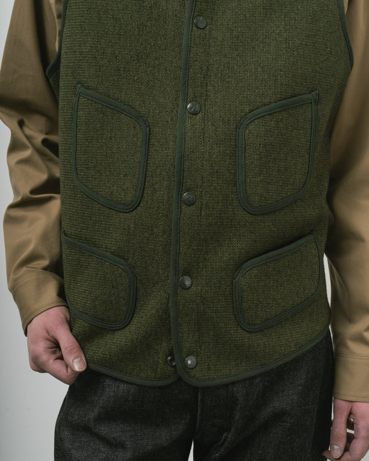 【Launch on Saturday, October 10th】  BEACH CLOTH VEST OLIVE