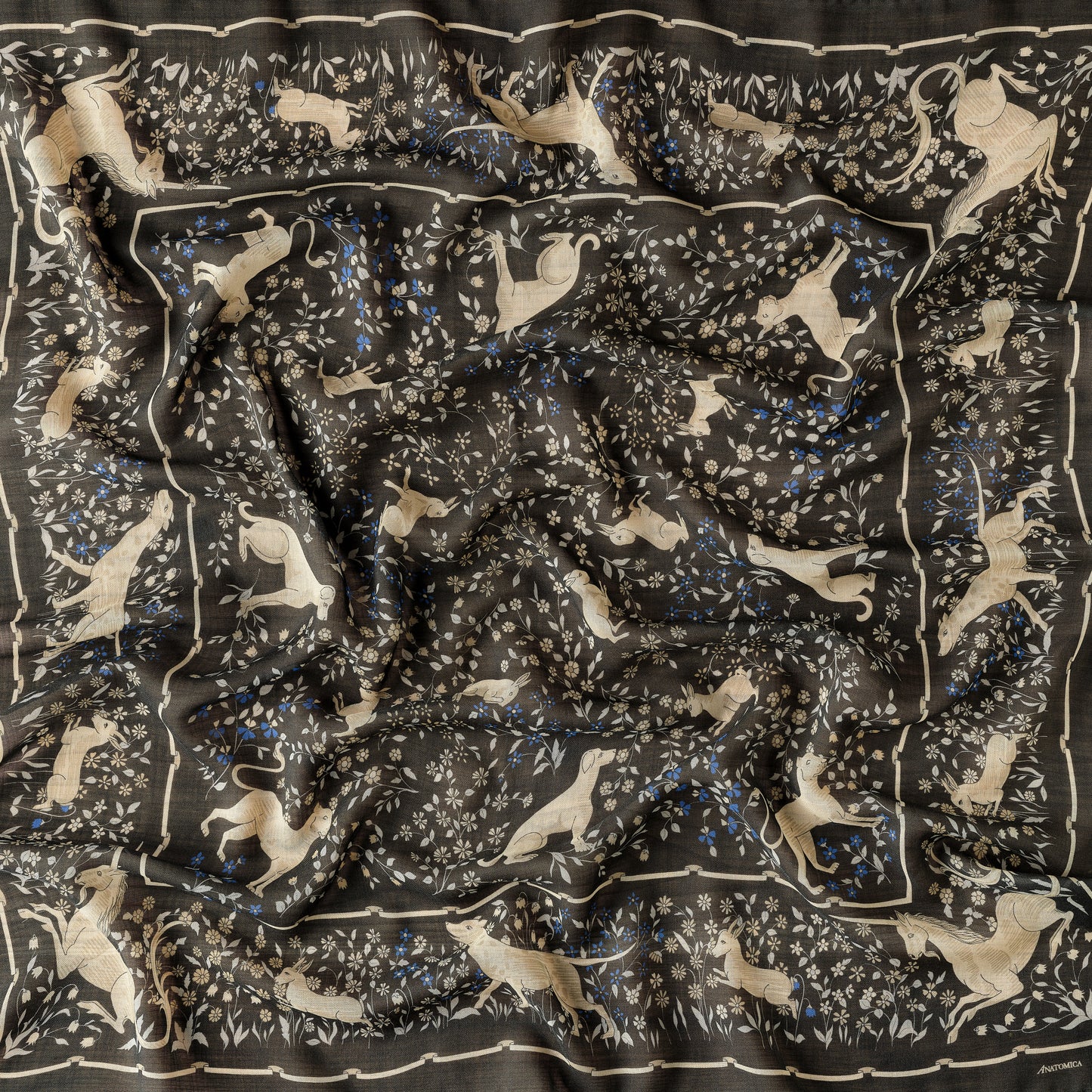 SQUARE SCARF UNICORN BLACK