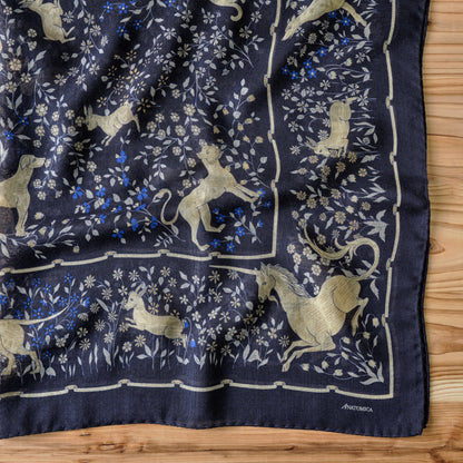 SQUARE SCARF UNICORN NAVY