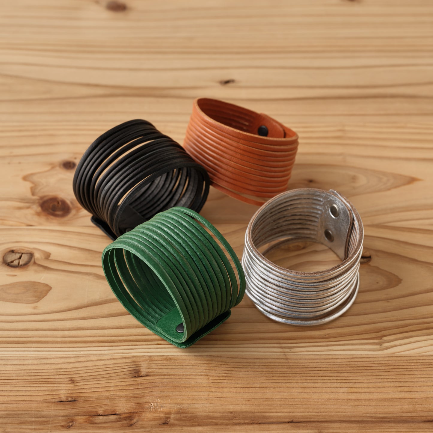 TRIPPEN BRACELET
