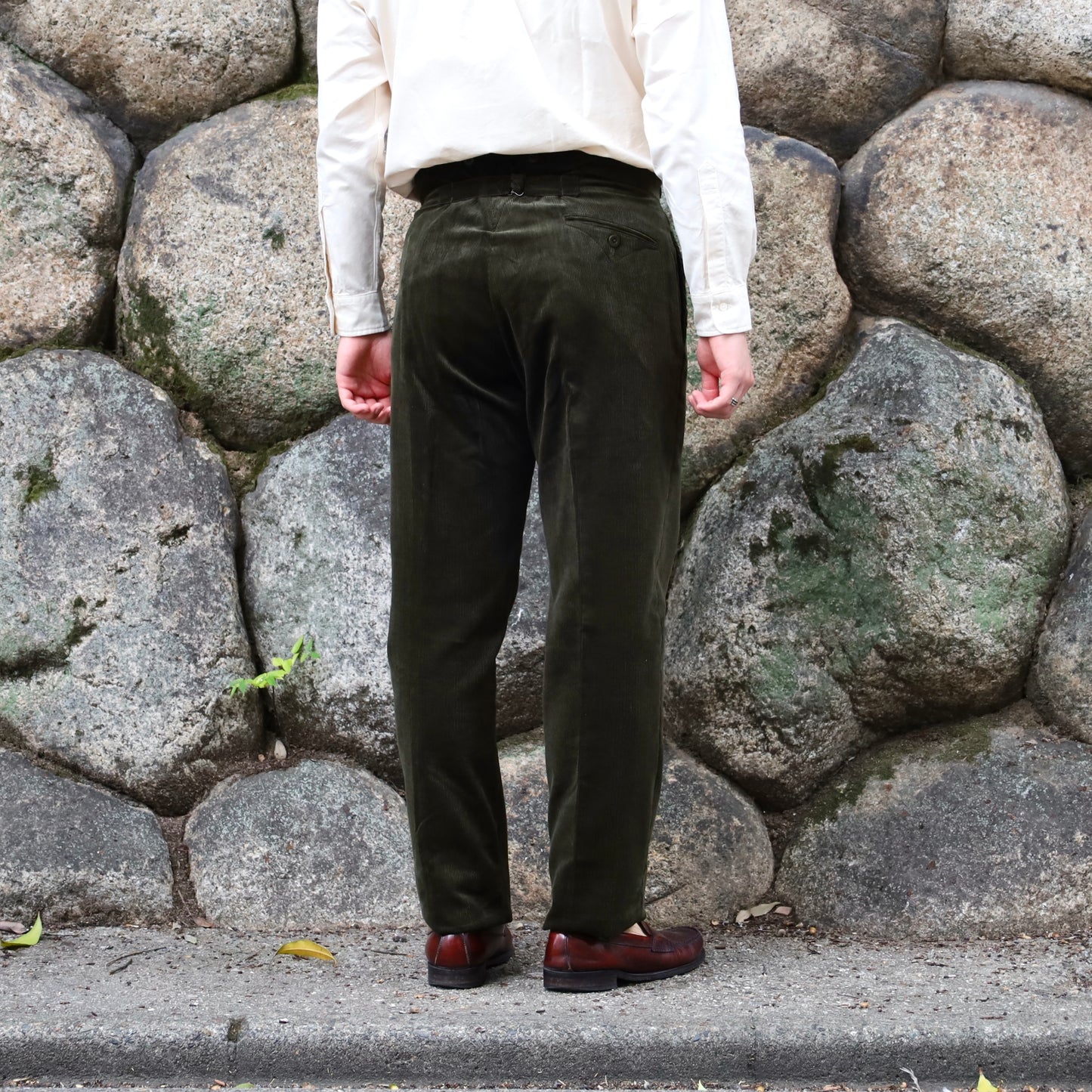 TENNIS BABY CORDUROY OLIVE