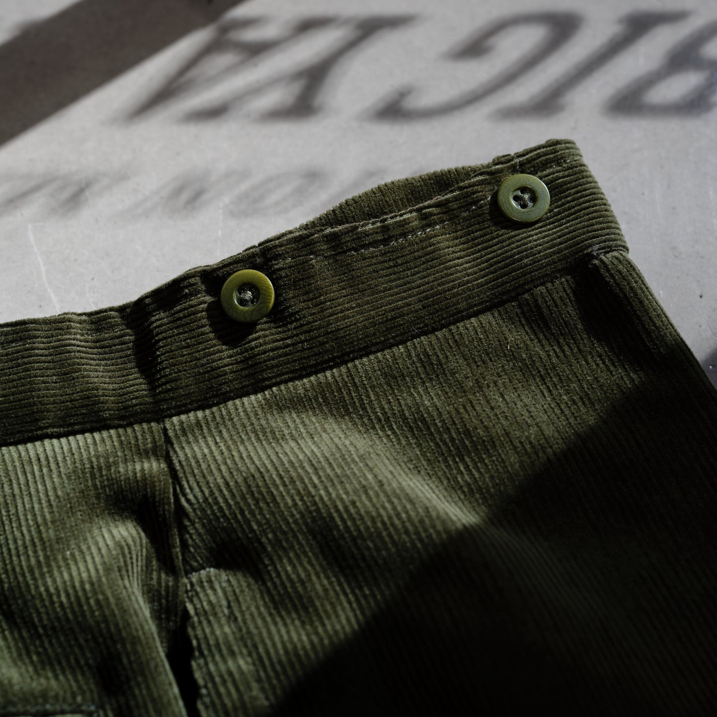 TENNIS BABY CORDUROY OLIVE