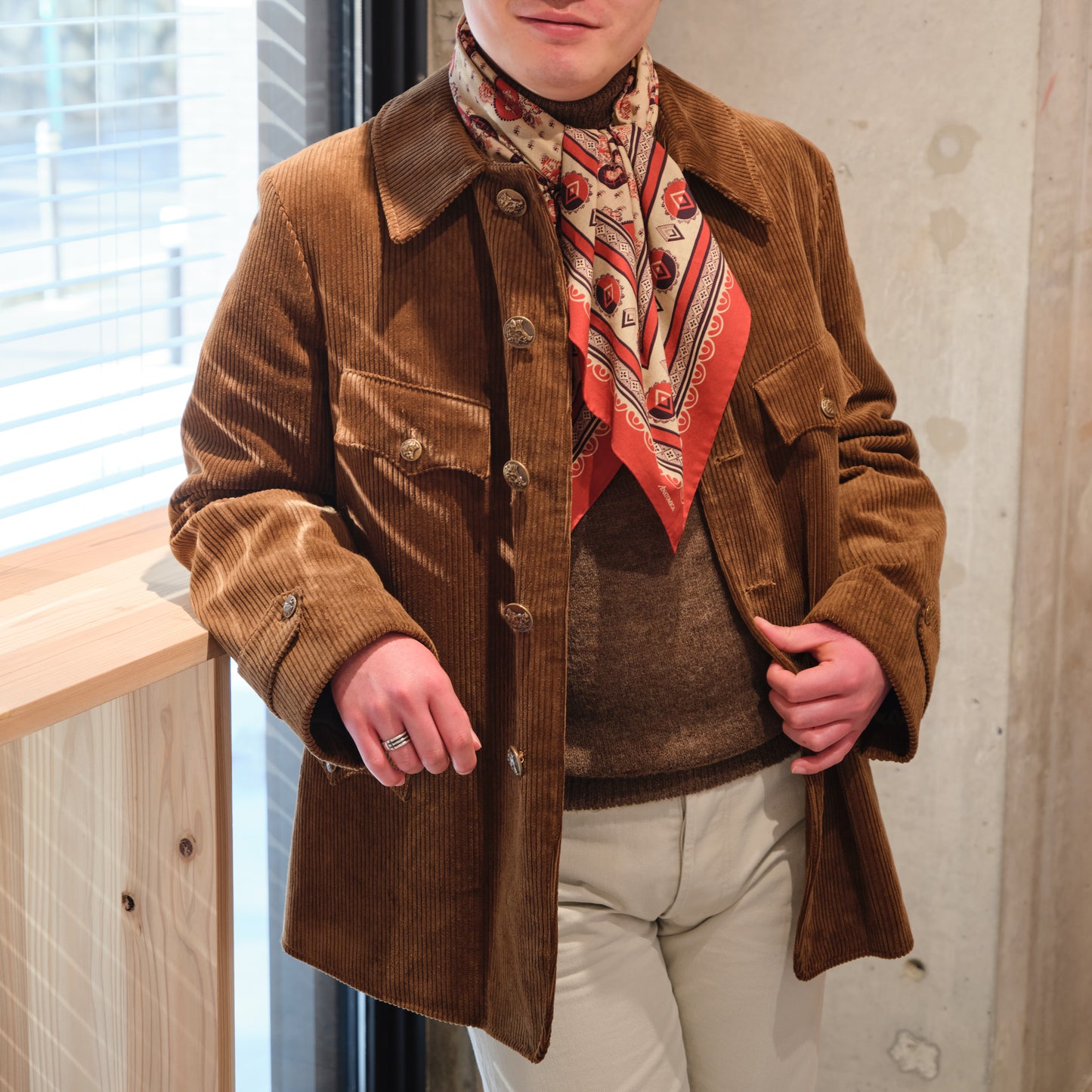 SQUARE SCARF PAISLEY