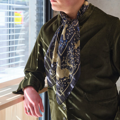 SQUARE SCARF UNICORN NAVY