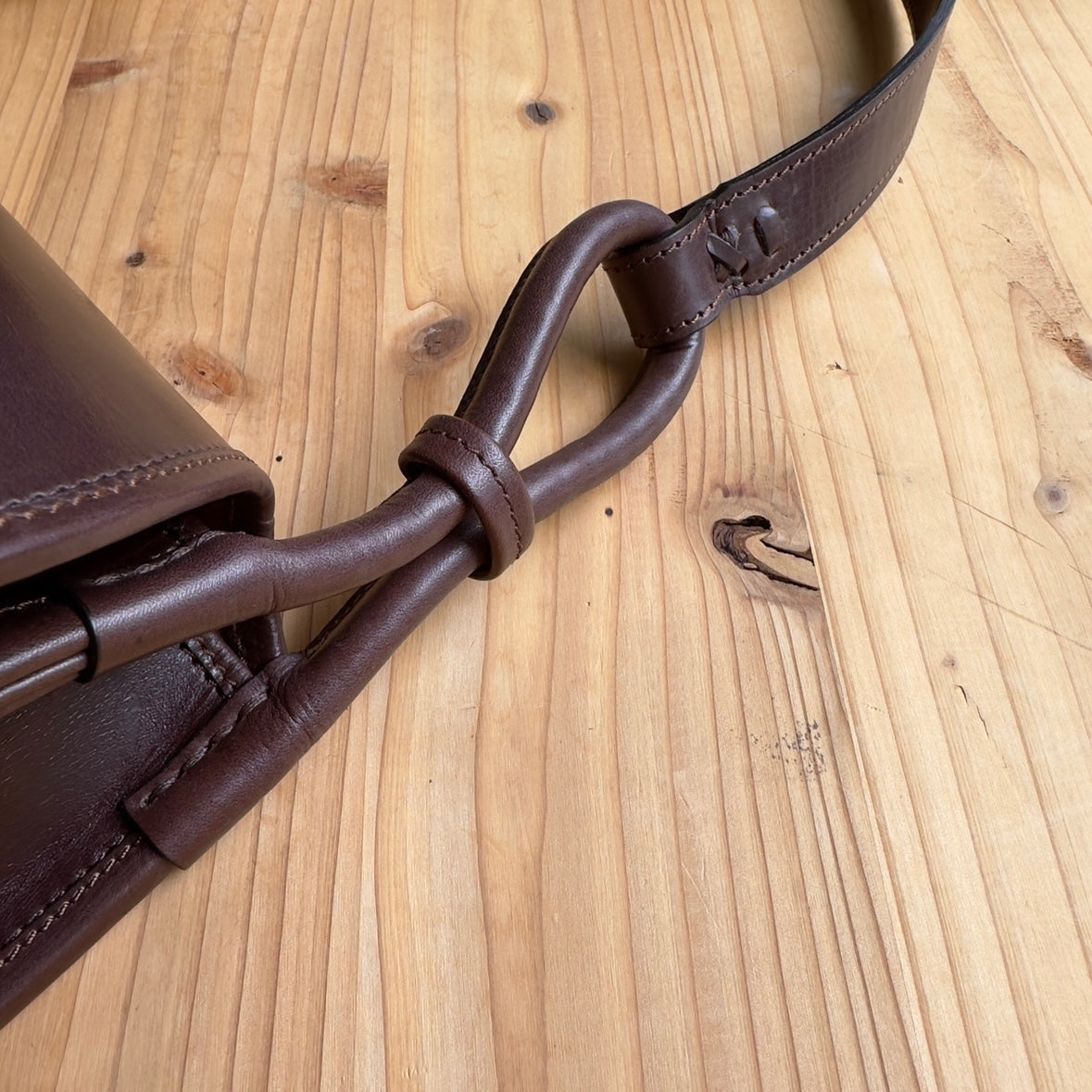 ANDALUSIA LISO BAG D.BROWN – ANATOMICA NAGOYA