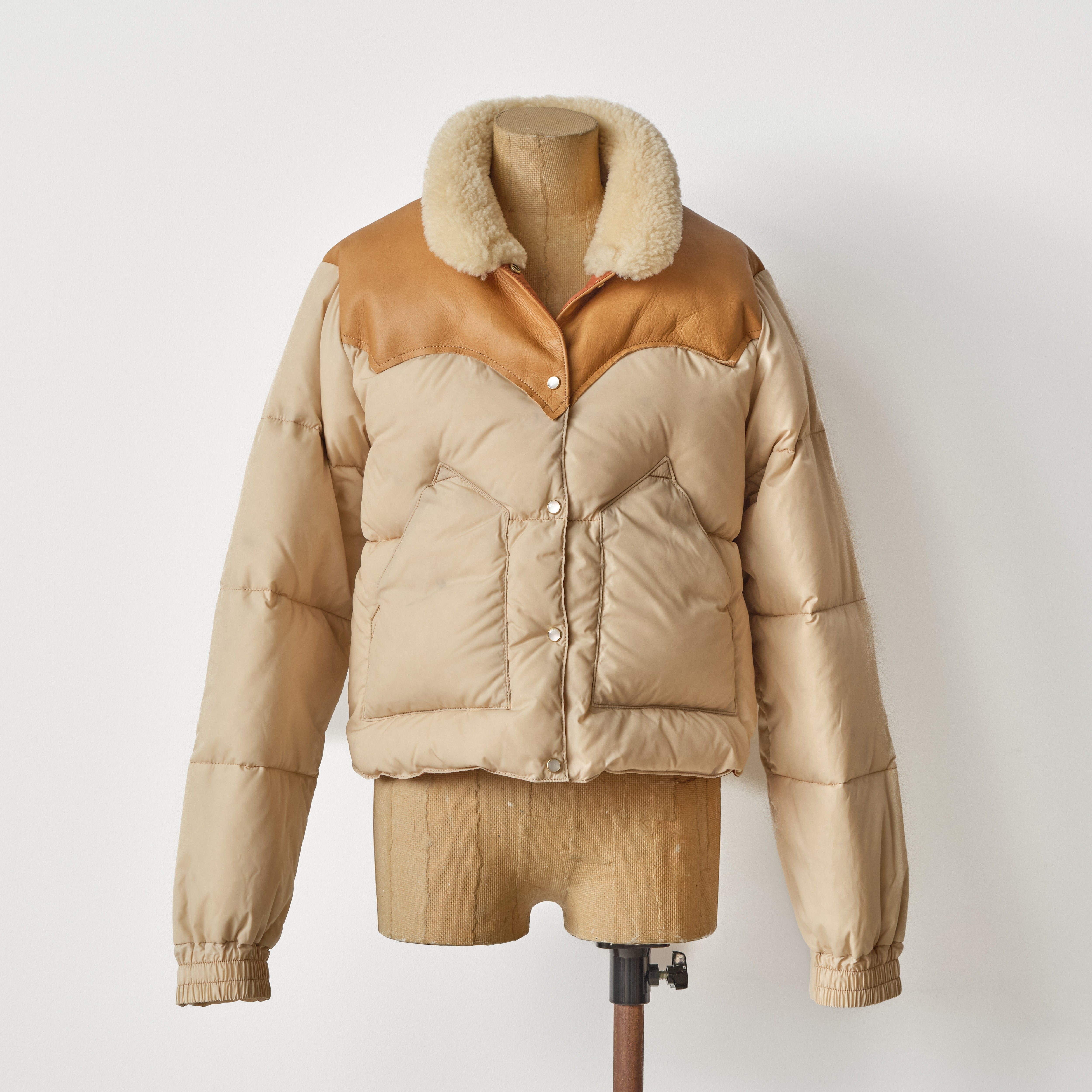 RMFC ANNELLE JACKET L.BEIGE – ANATOMICA NAGOYA