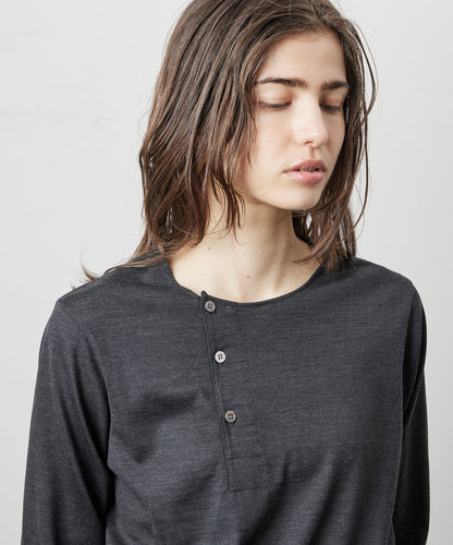 SFM RIGHT FRONT TEE