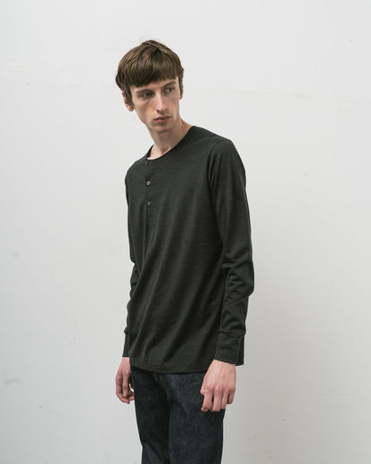 SFM RIGHT FRONT TEE