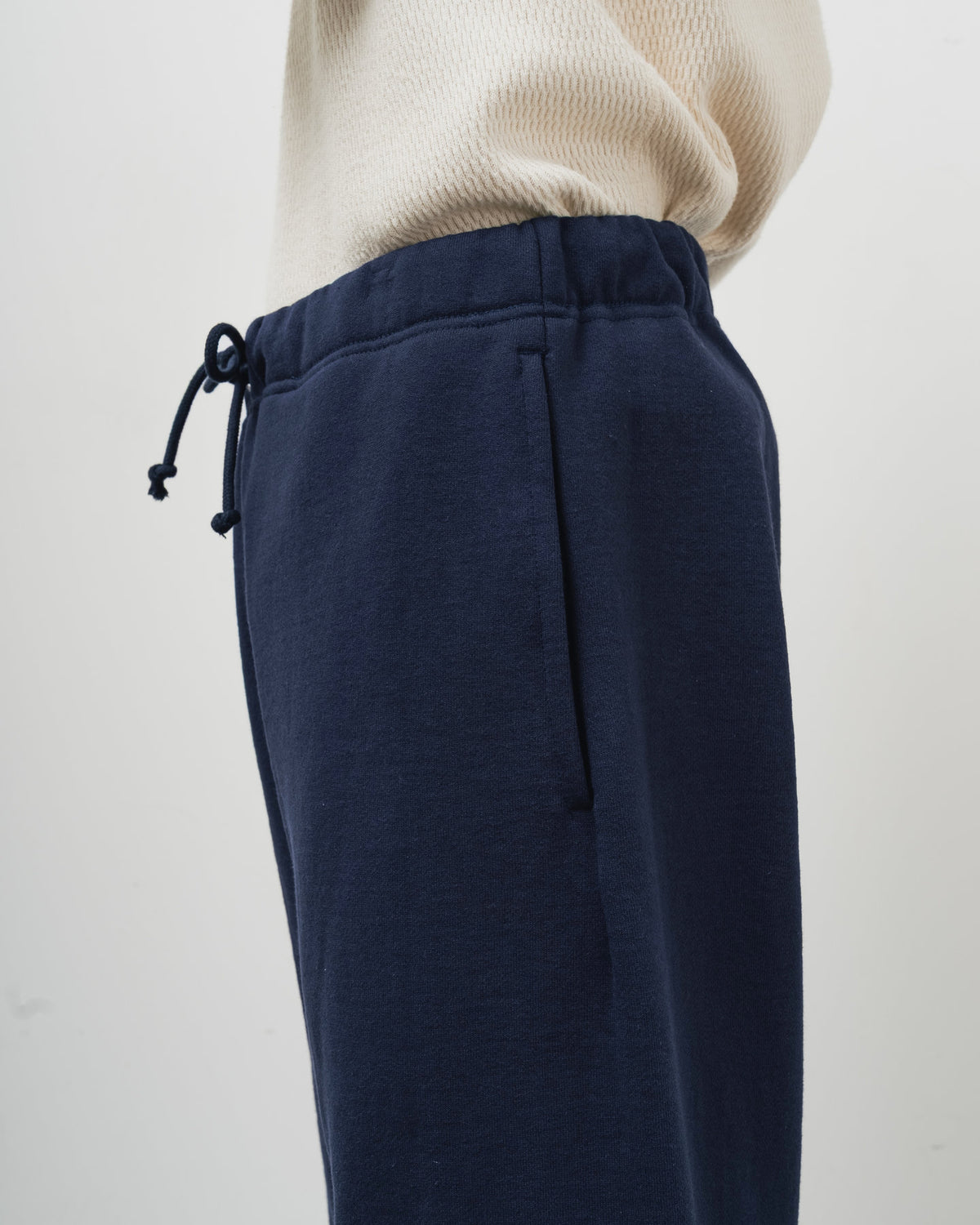 【Restock on Saturday, October 3rd】 SWEAT PANTS NAVY