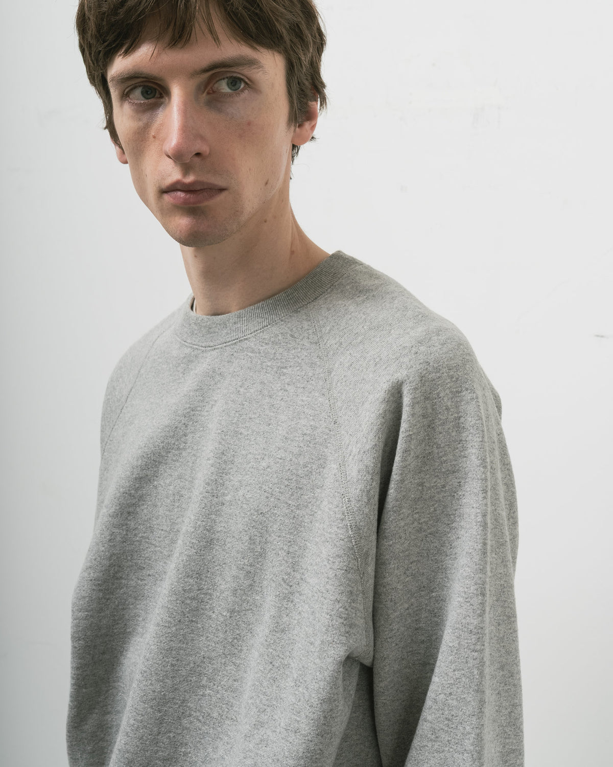 SWEAT SHIRTS RAGLAN SLEEVE CREW NECK GRAY