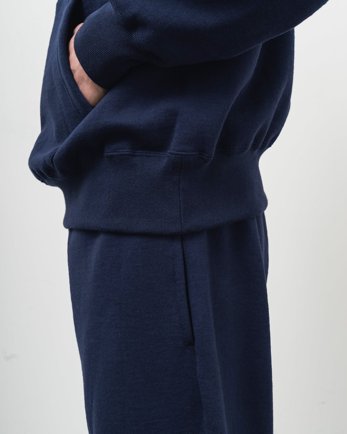 【Restock on Saturday, October 3rd】 SWEAT PARKA RAGLAN SLEEVE NAVY